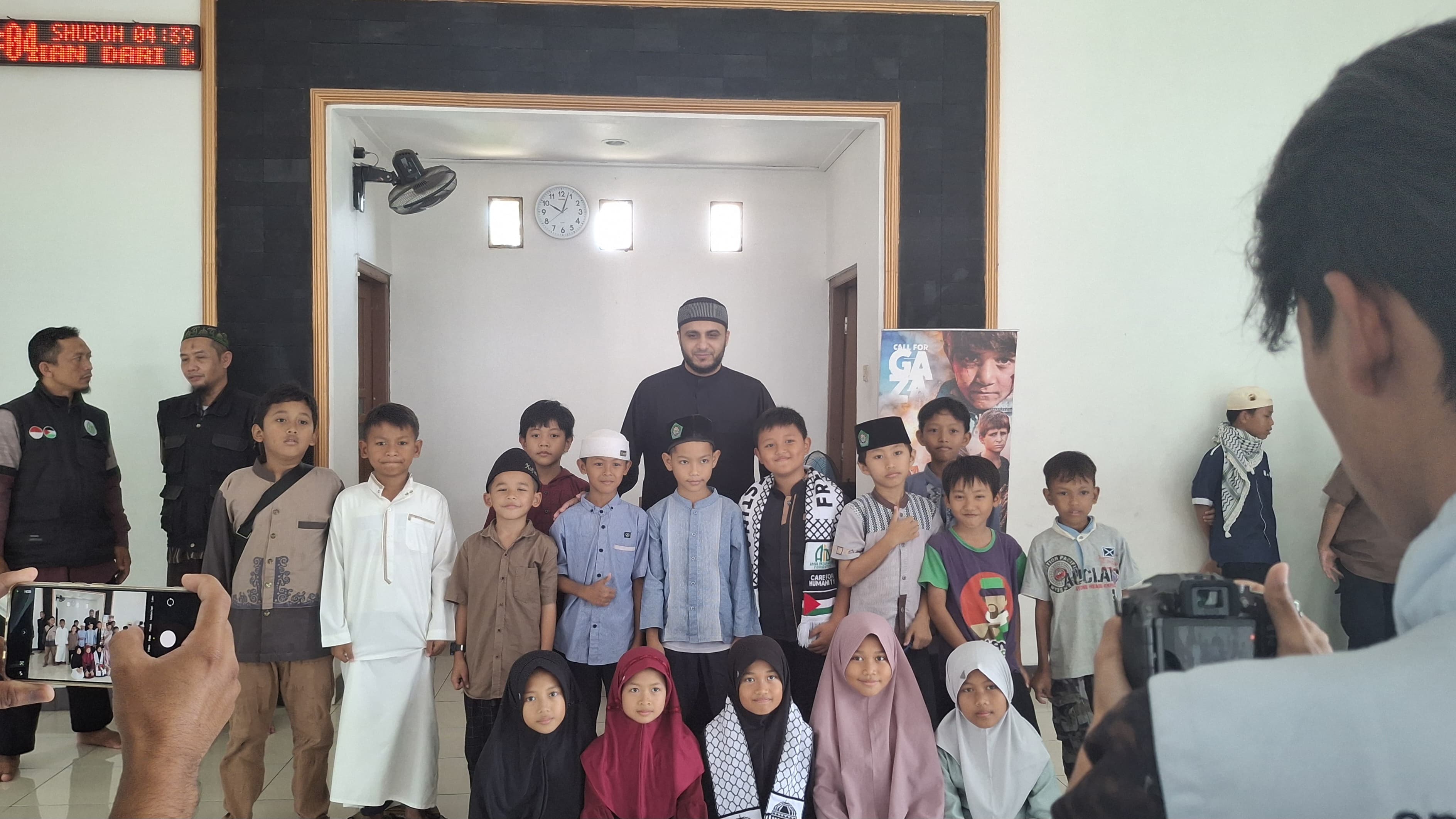 Bersama Syaikh asal Gaza